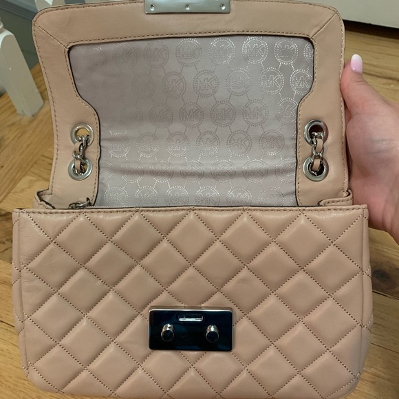 Michael Kors Quilted Handbag - Picture 4 of 8